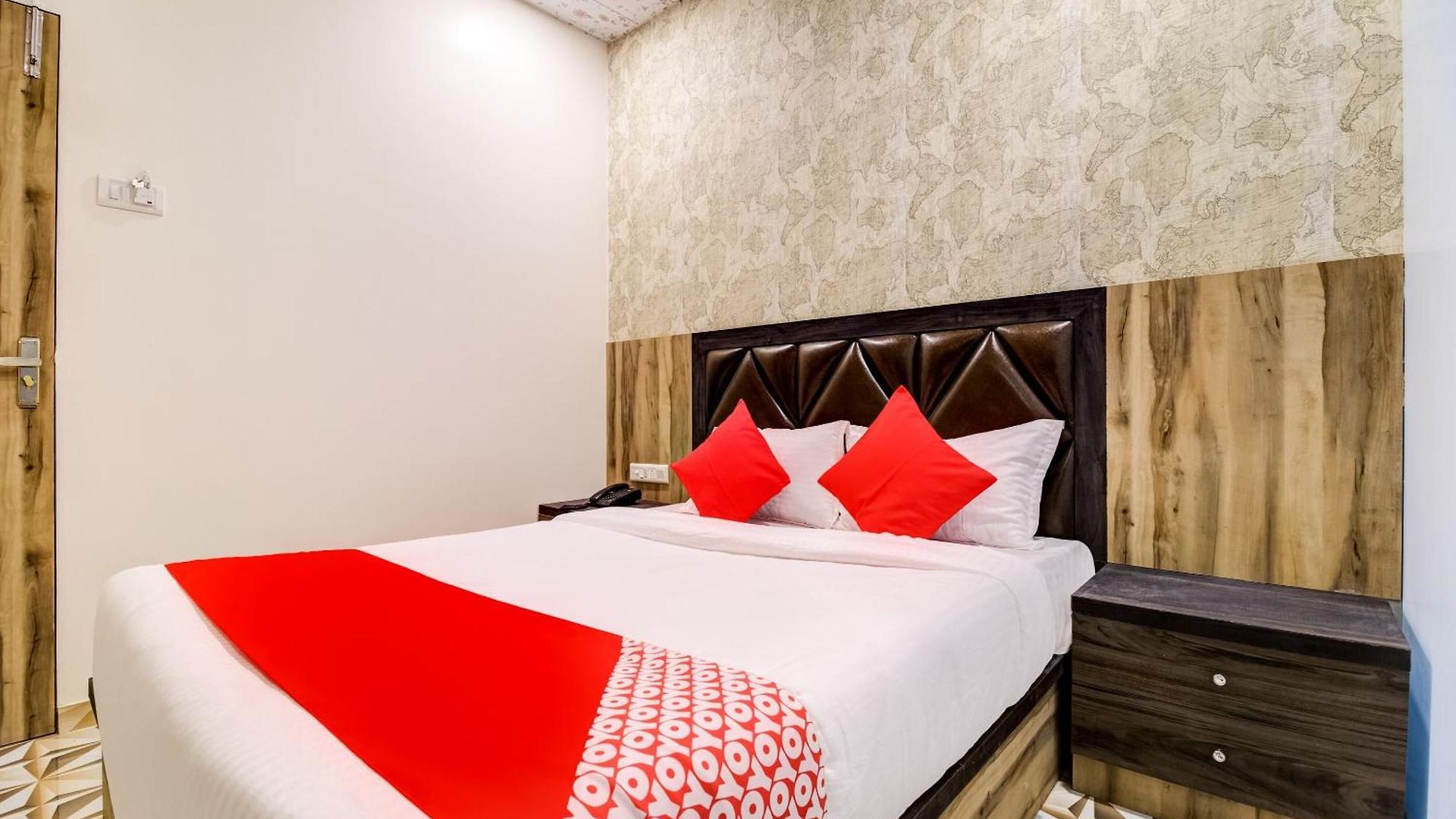 Oyo Flagship Qubic 4*