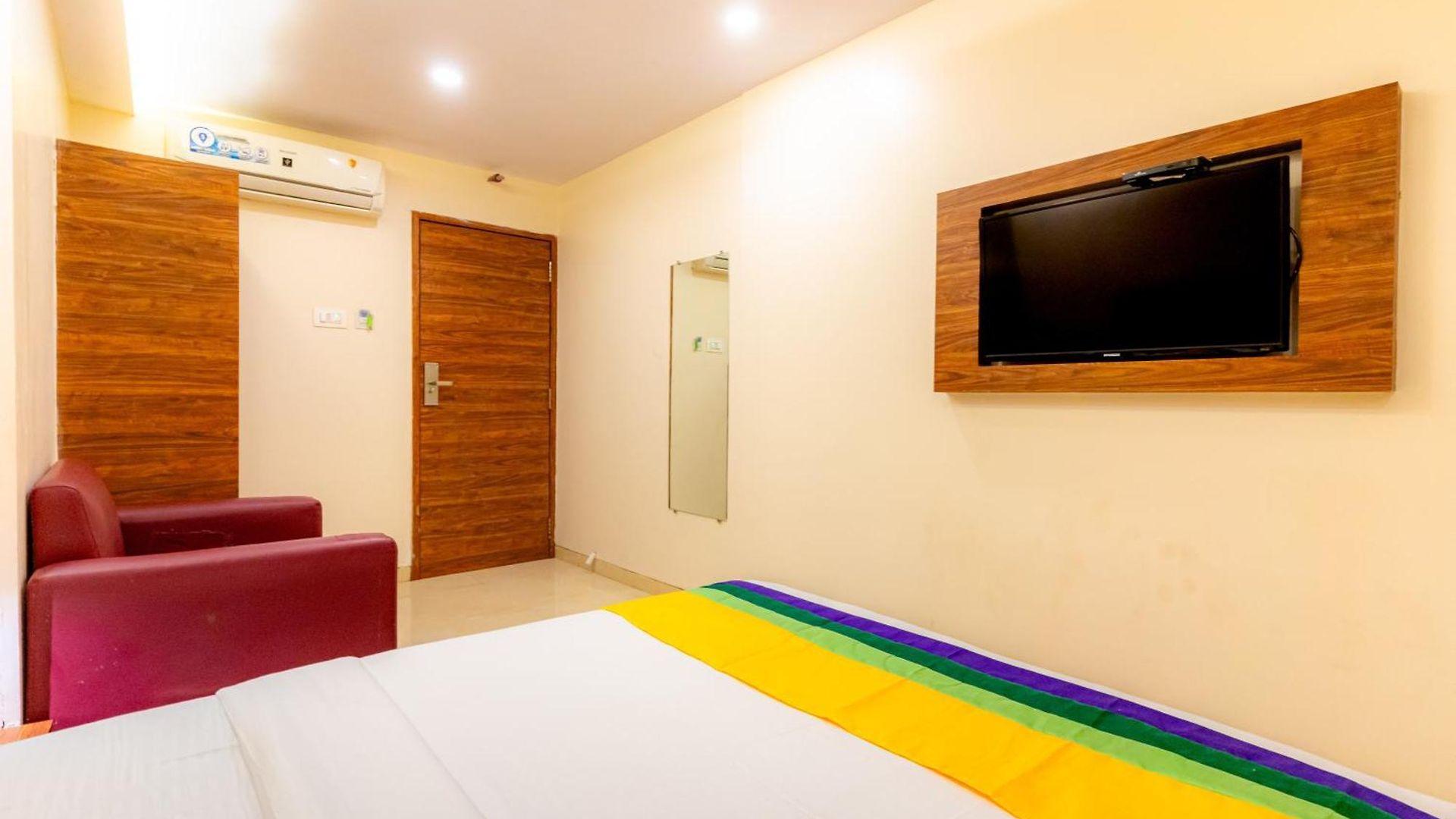 Hotel Itsy Elegant Mumbai