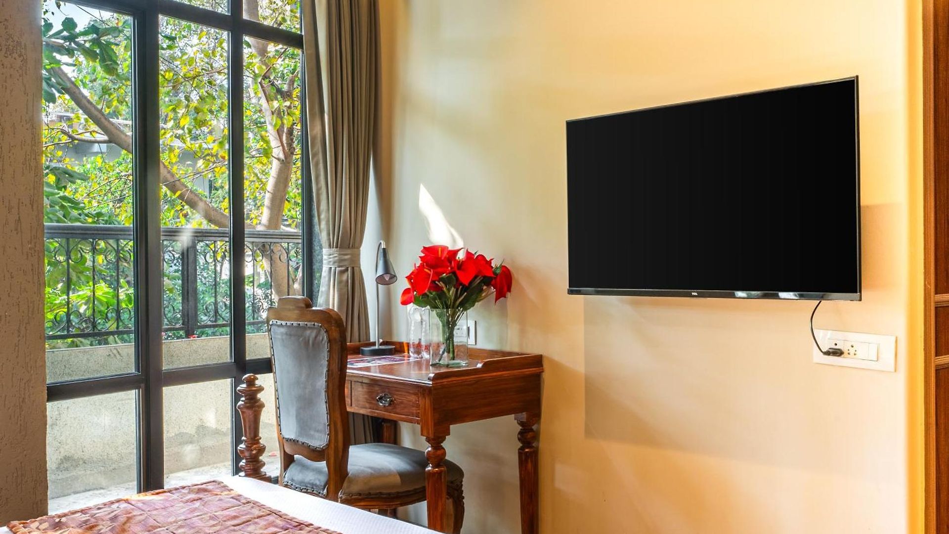 Hotel Arnna-Nesco Goregaon