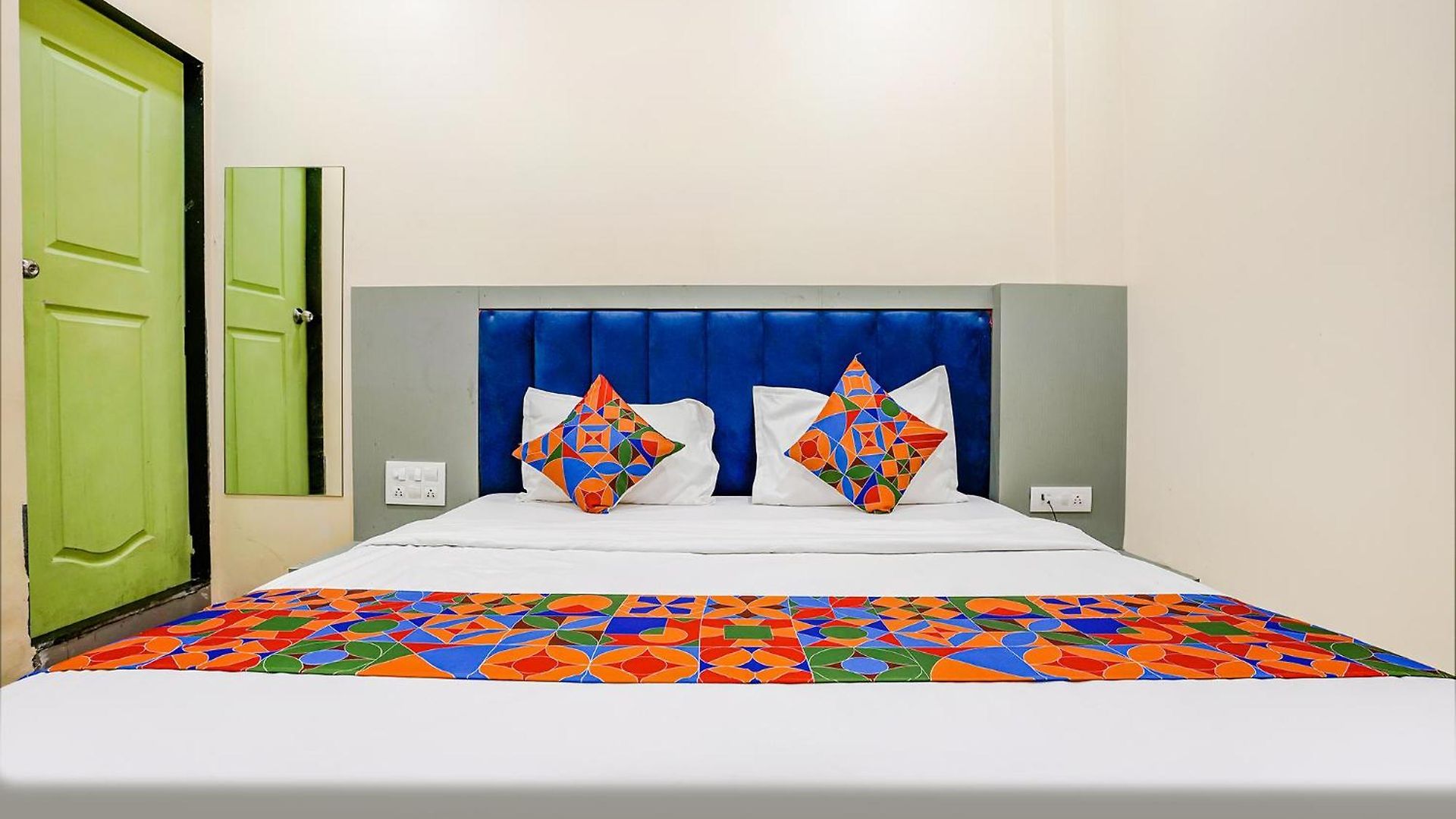 Fabexpress Earth Paradise 3* Mumbai