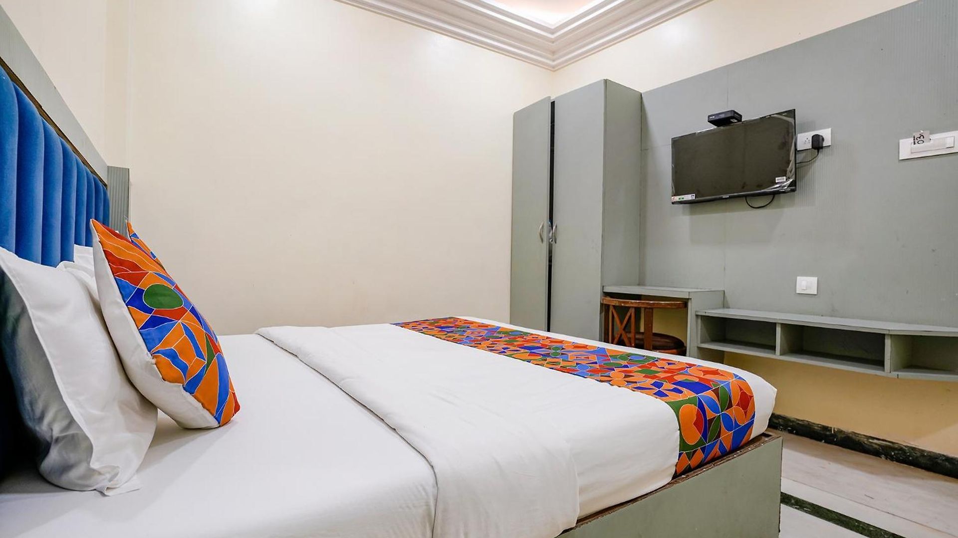Fabexpress Earth Paradise 3* Mumbai