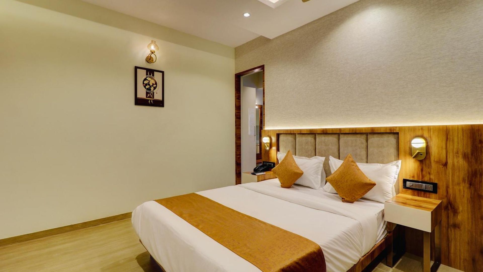 Apartment Home2 And Service Apartments, Airport Mumbai