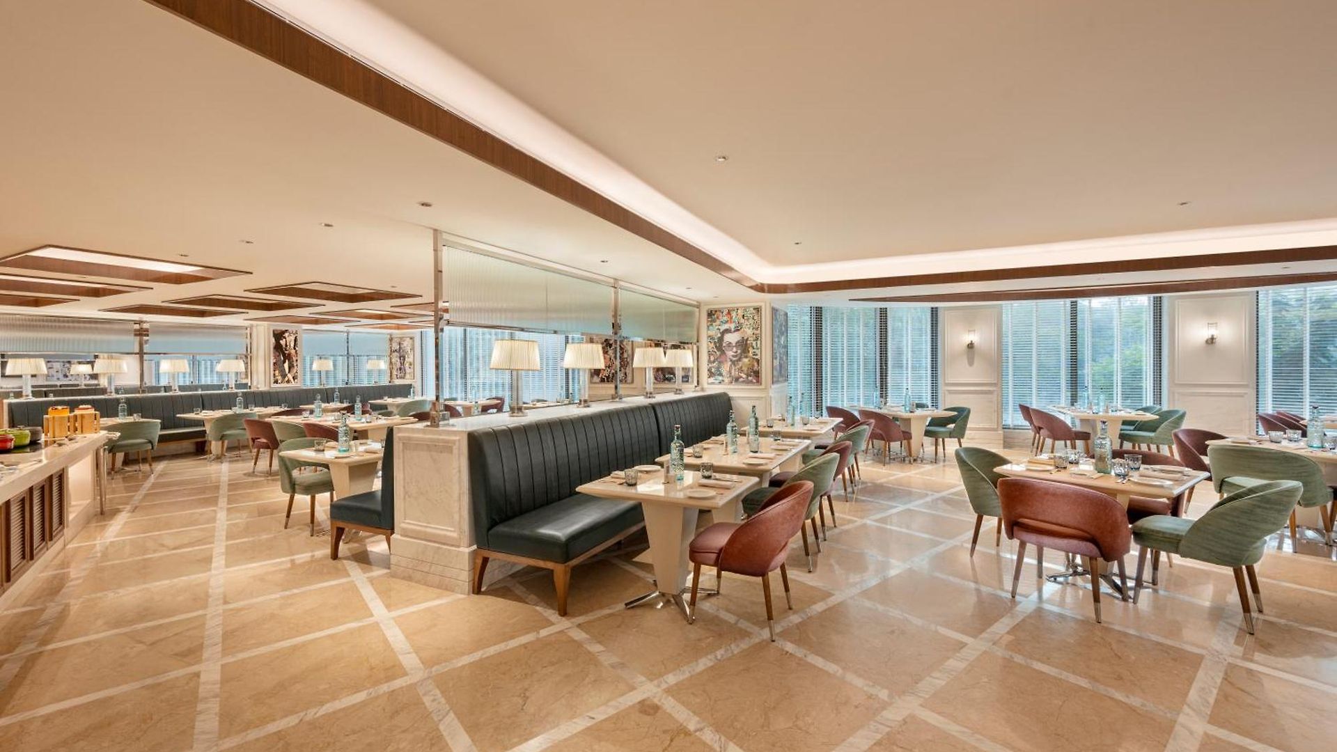 Aurika, International Airport - Luxury By Lemon Tree 5* Mumbai