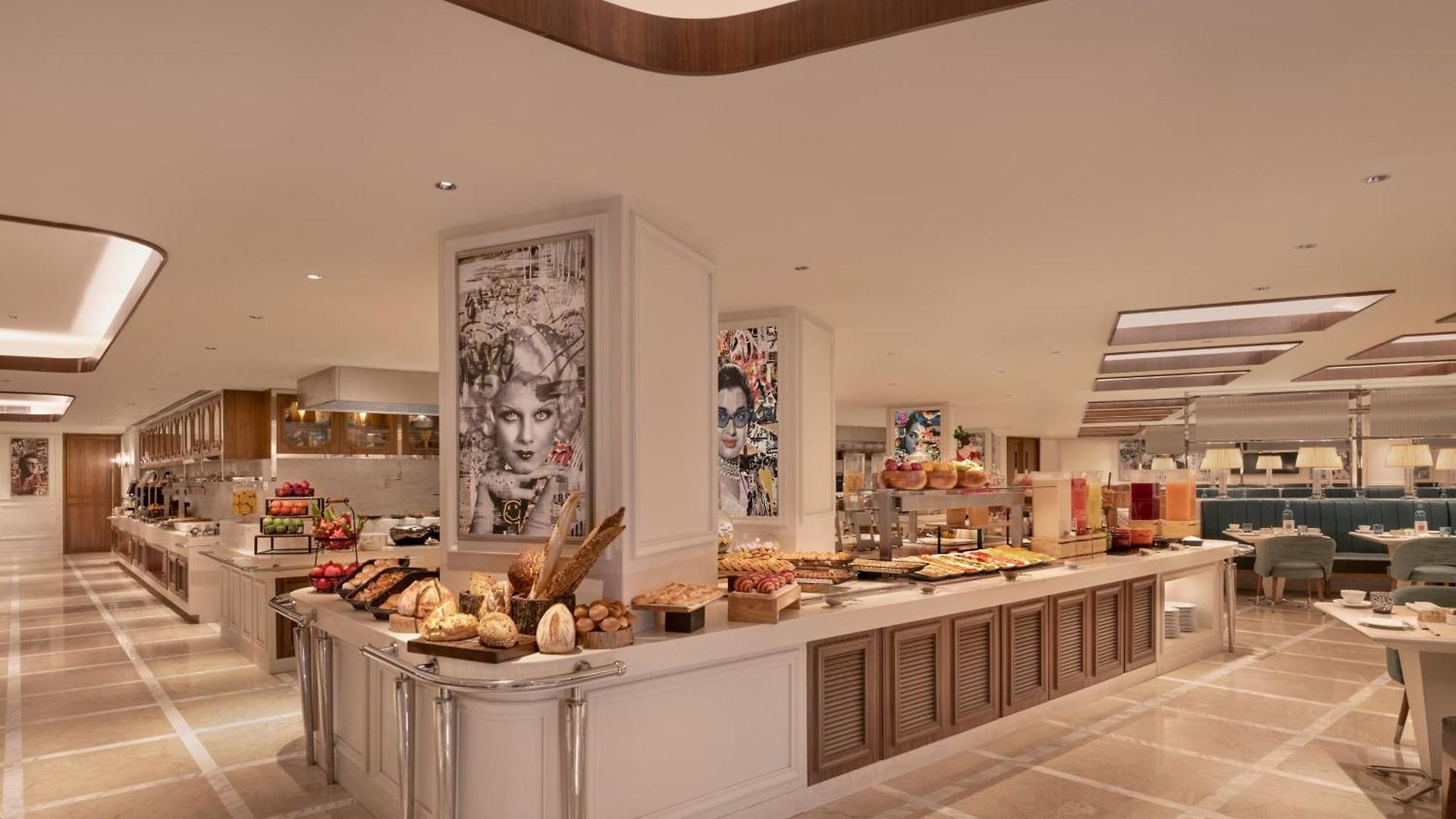 Aurika, International Airport - Luxury By Lemon Tree Mumbai