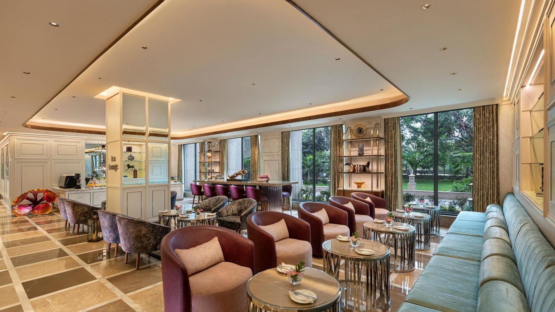 Hotel Aurika, International Airport - Luxury By Lemon Tree 5*