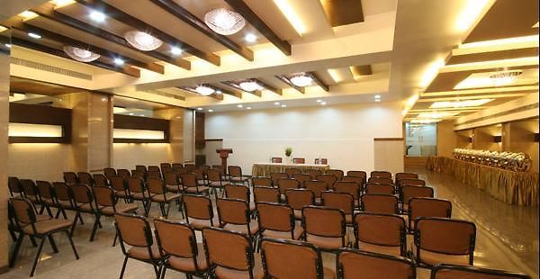 Dhiraj Mumbai