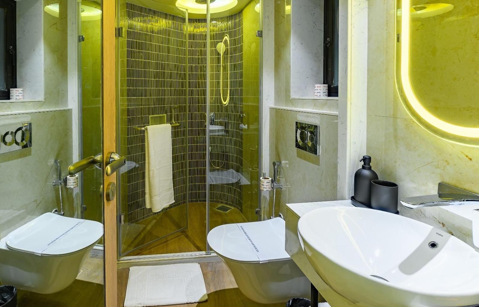Hotel Eden Serenity