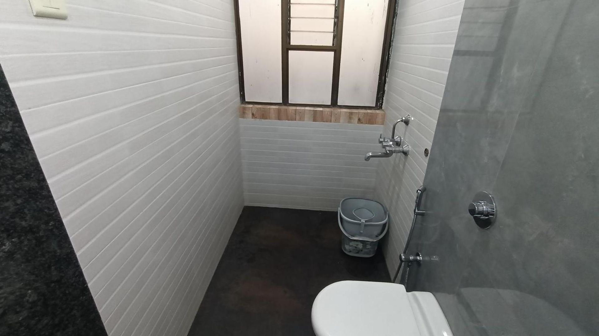 Triton Sion - Near Us Embassy - Near Bkc 2*