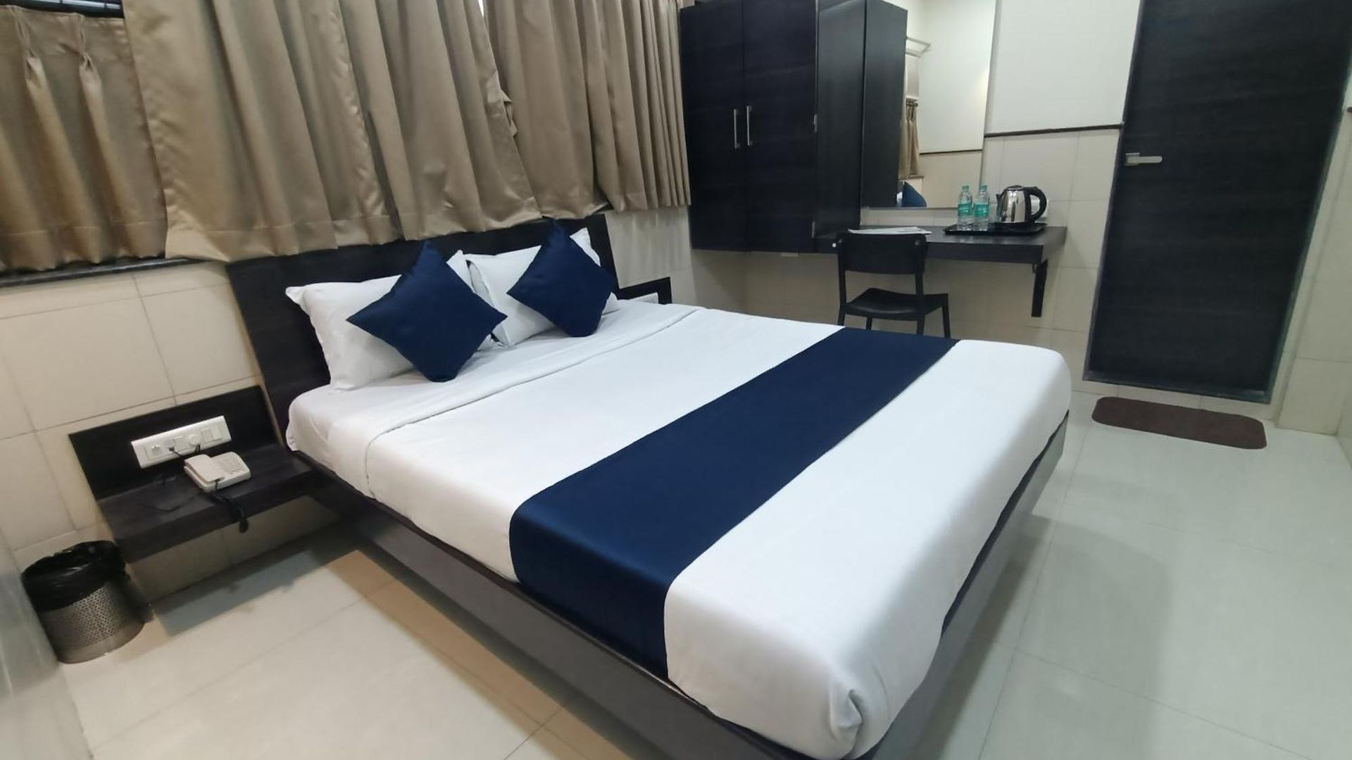 Triton Sion - Near Us Embassy - Near Bkc Hotel 2*