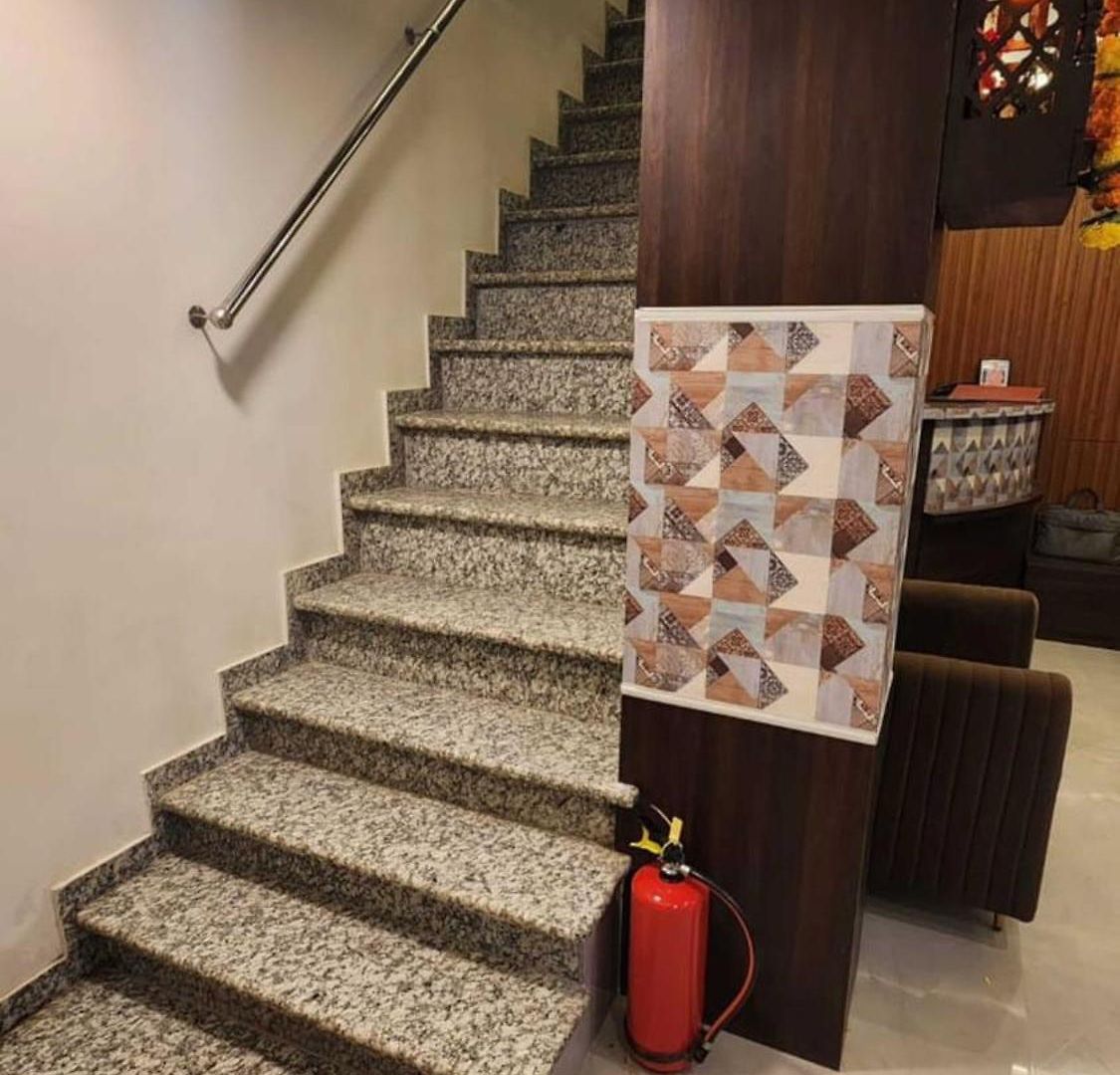 Vaithi Residency - Andheri West