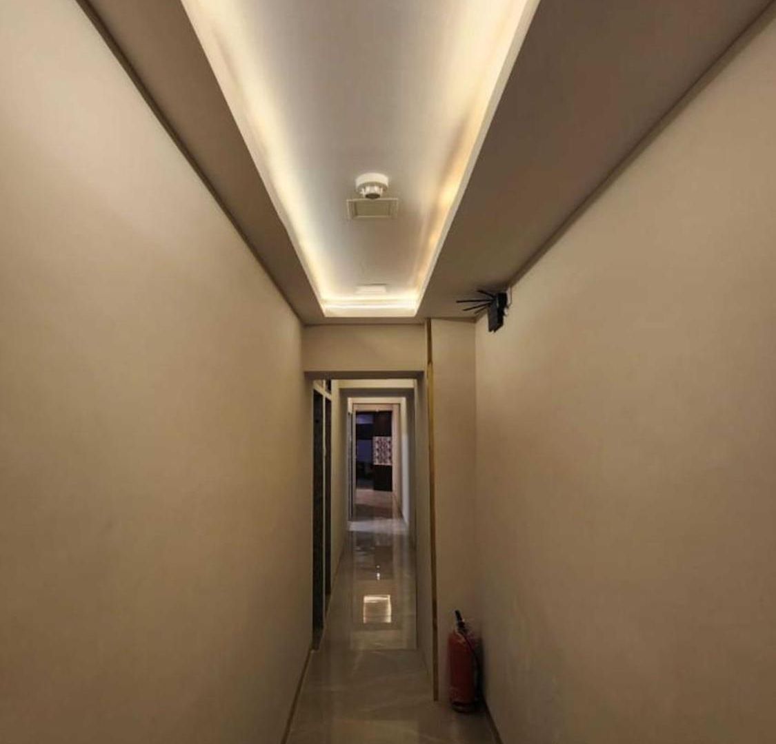 Vaithi Residency - Andheri West Hotel