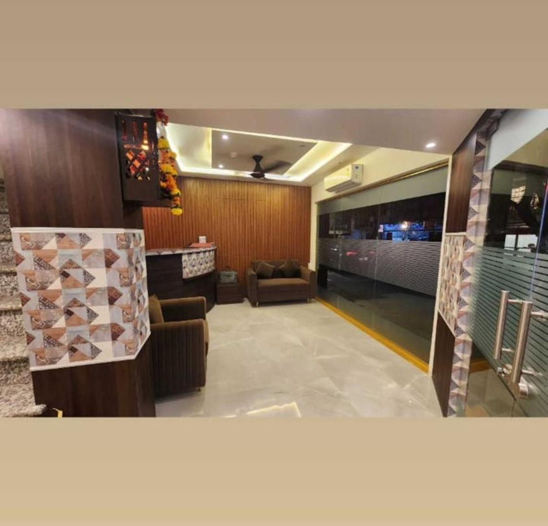 Vaithi Residency - Andheri West
