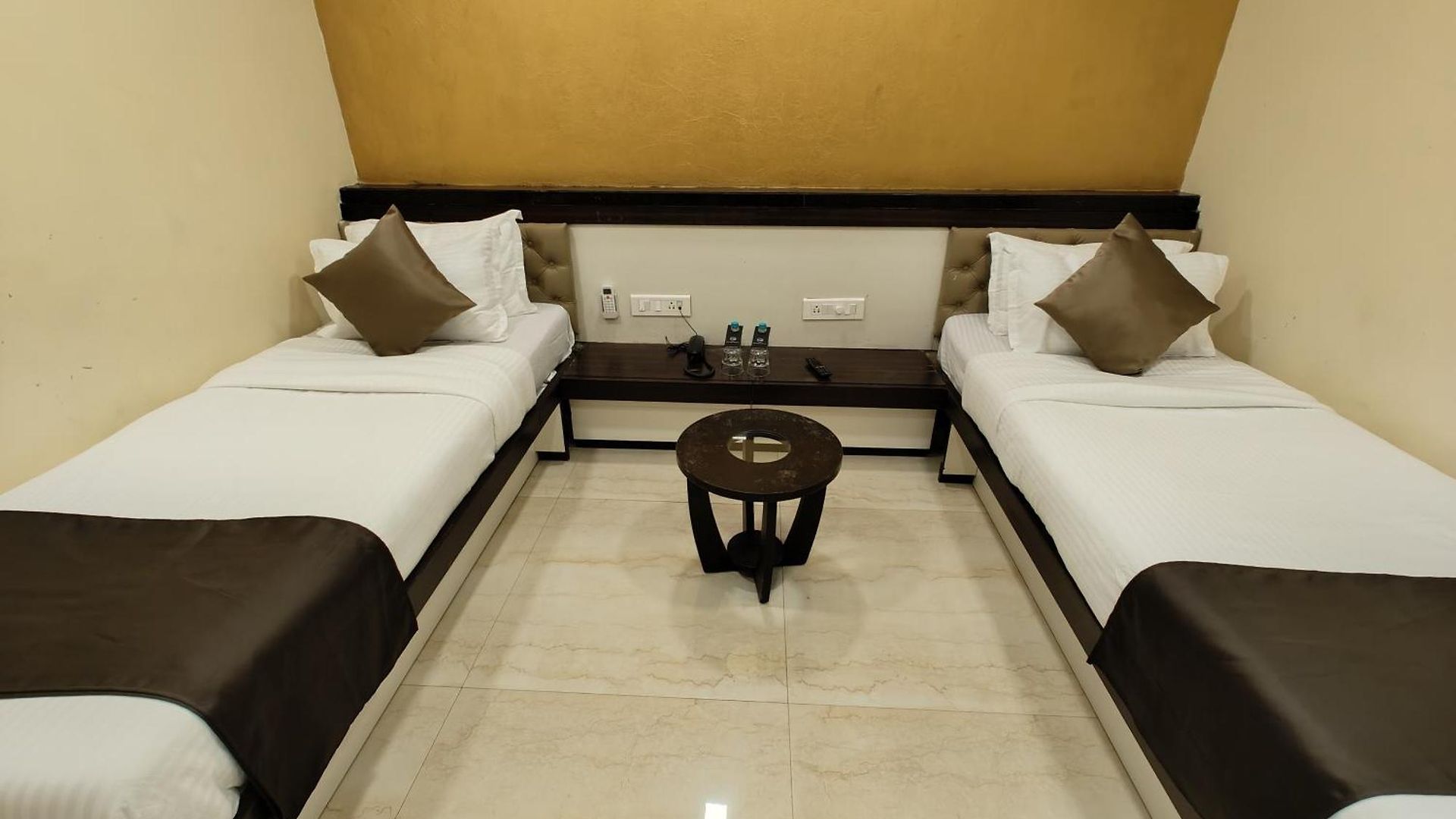 Hotel The Majlis - Colaba Mumbai