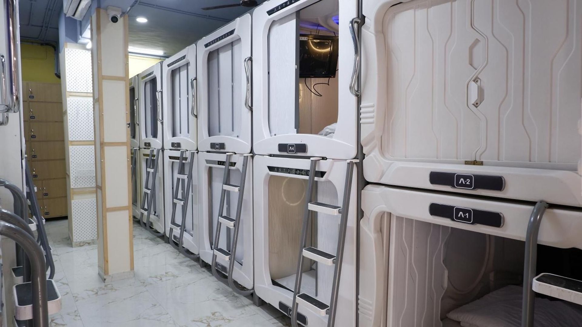 Astropods * Mumbai