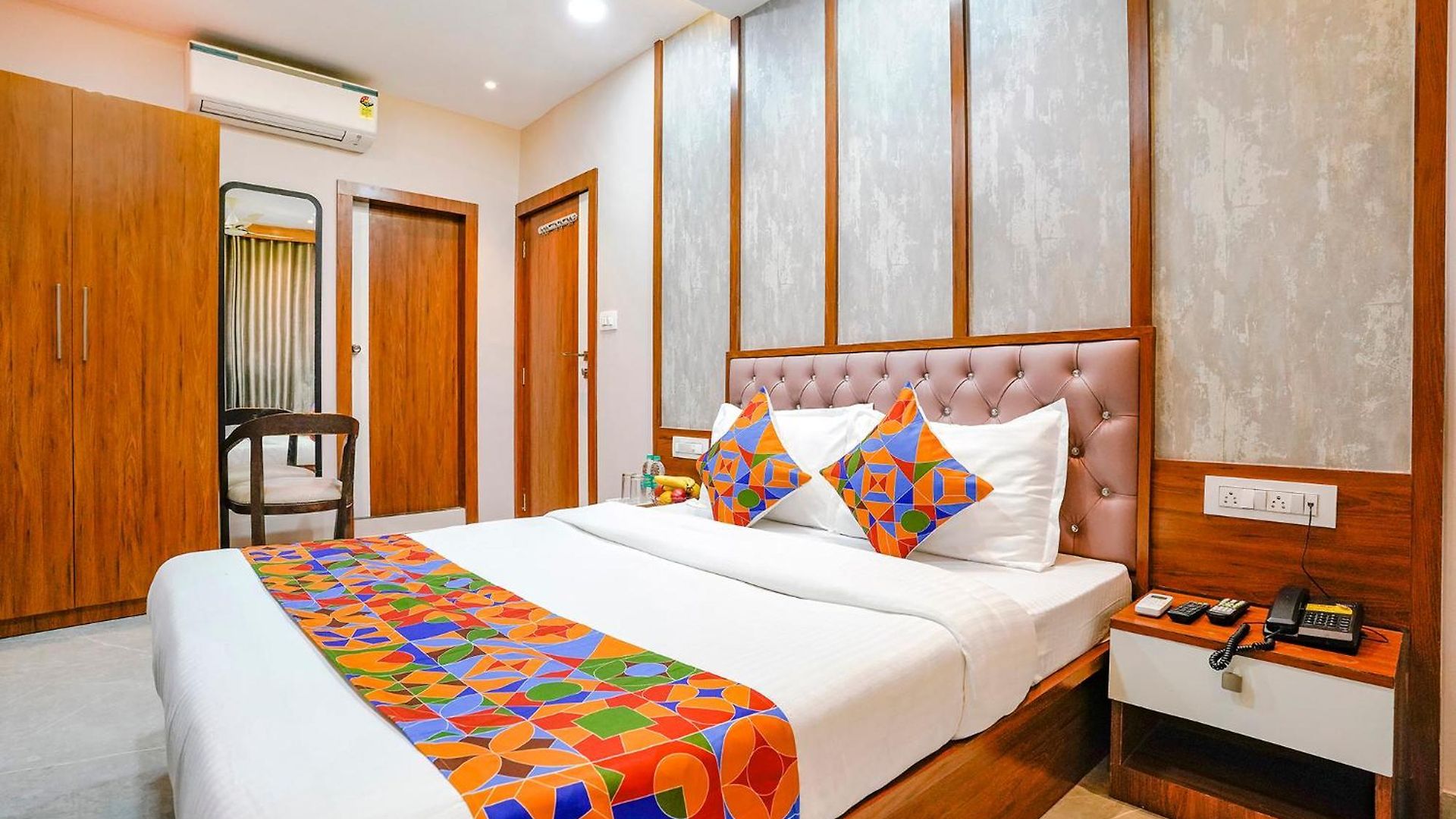 Guest house Affari 2*