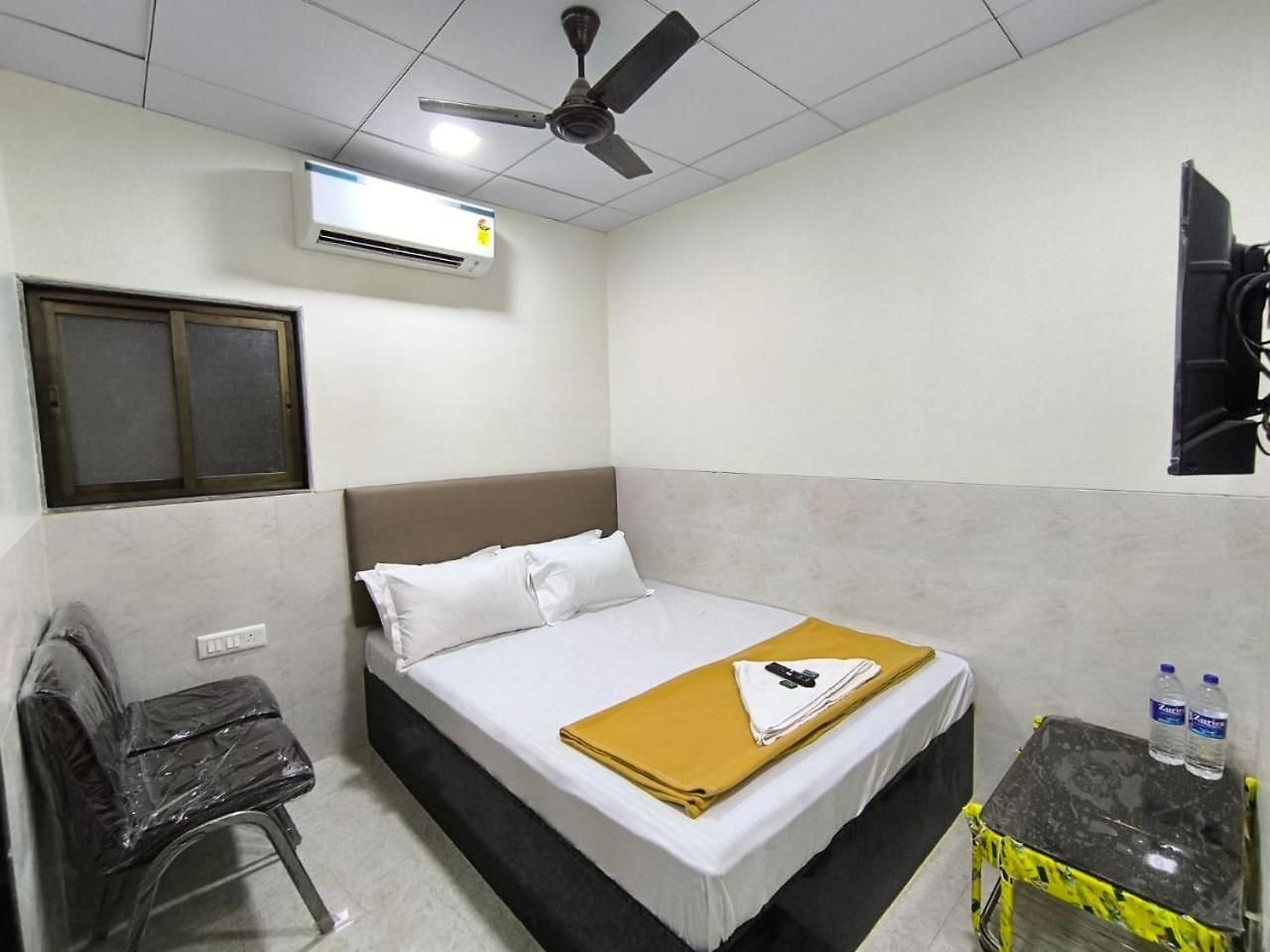 Sapna & Boarding Hotel 2*