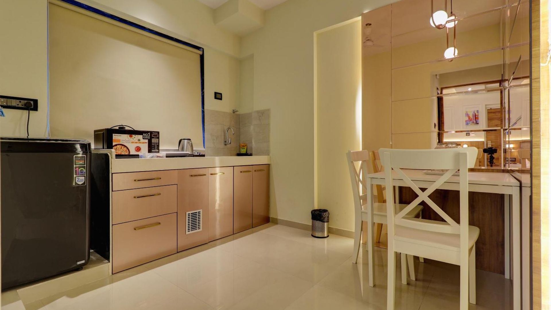 Apartment Home2 *