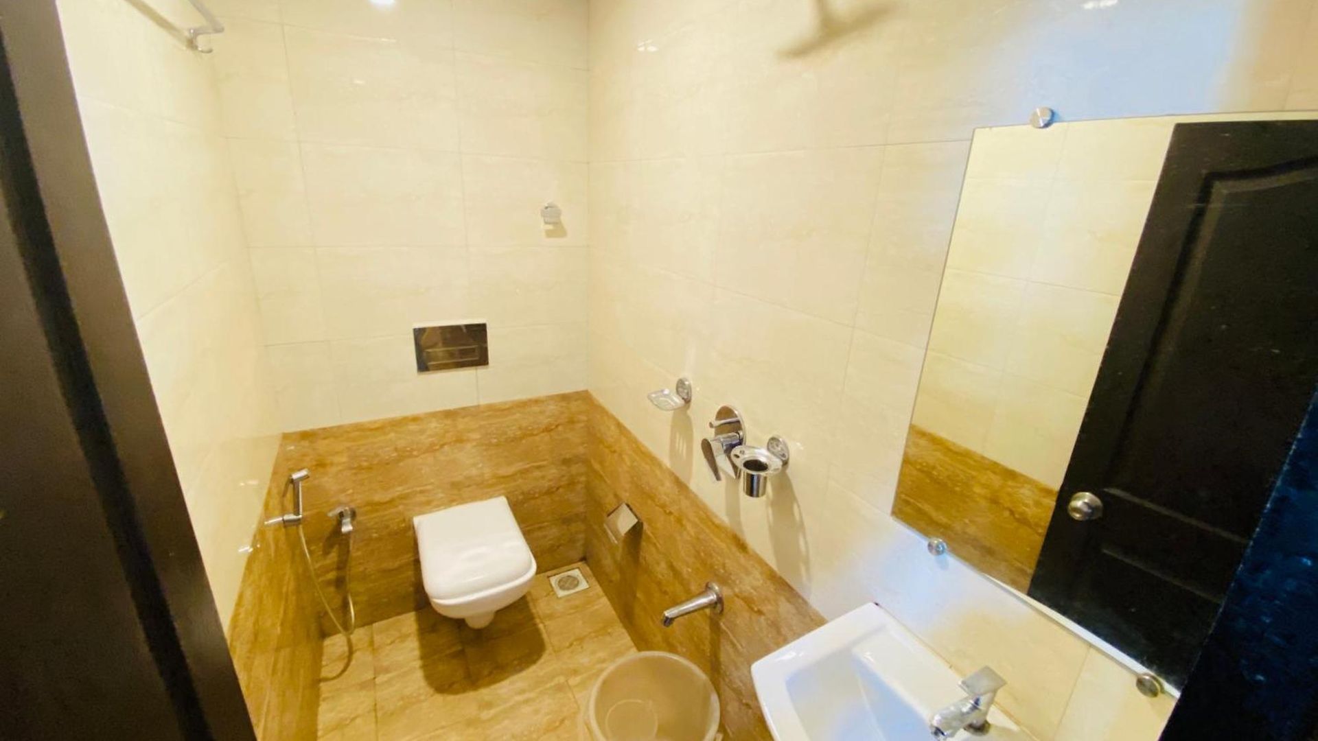 Airport Residency Bed & Breakfast *
