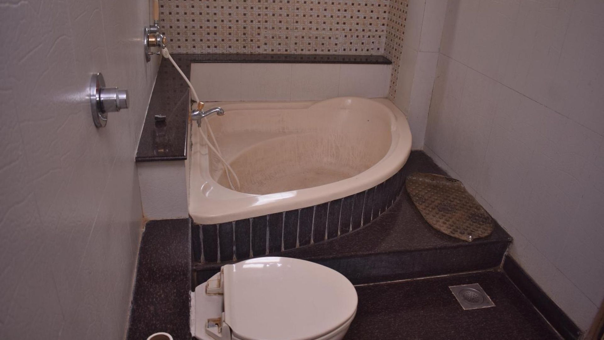 Hotel Dhiraj