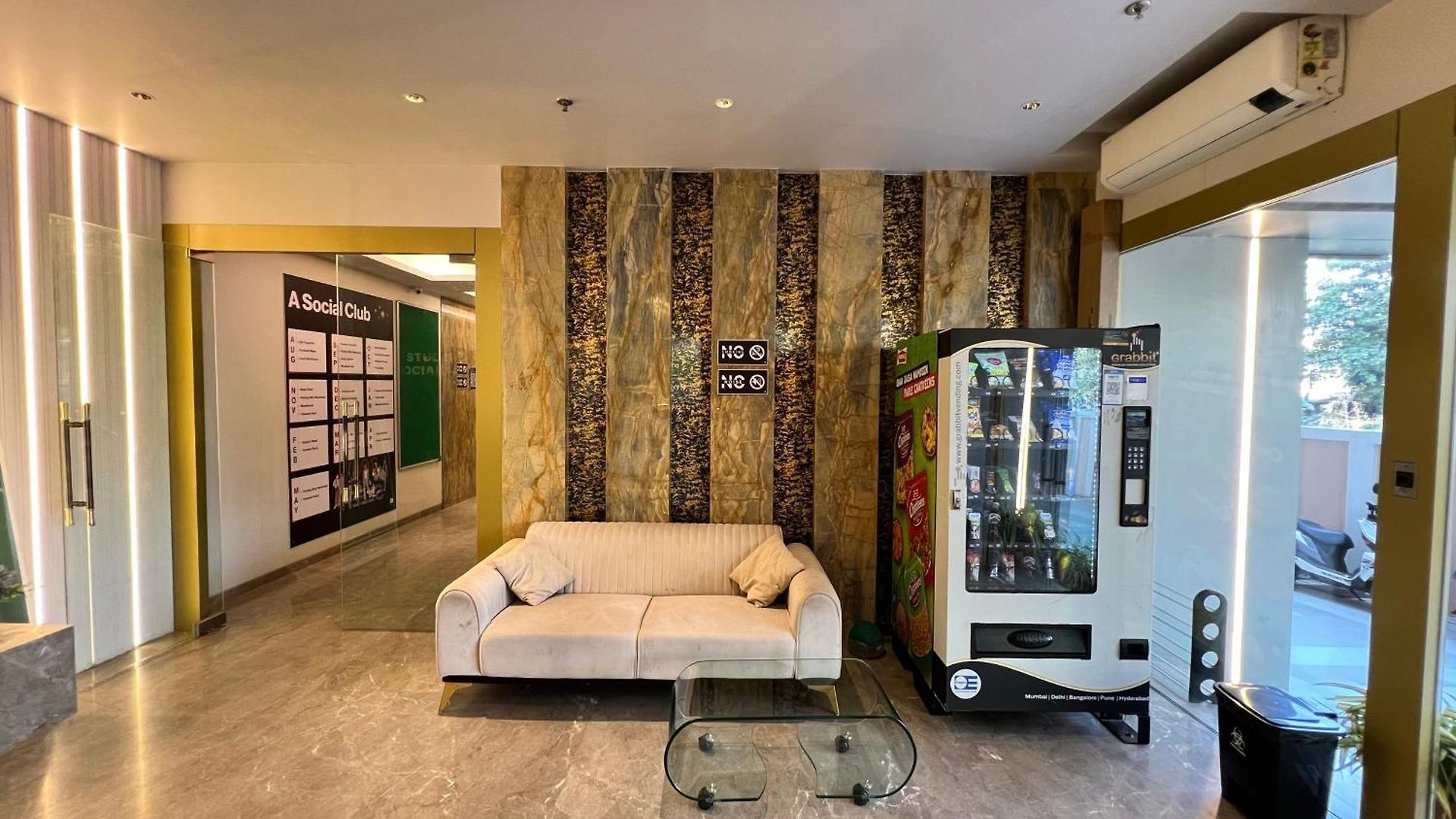 3bhk Santacruz 802 Apartment Mumbai