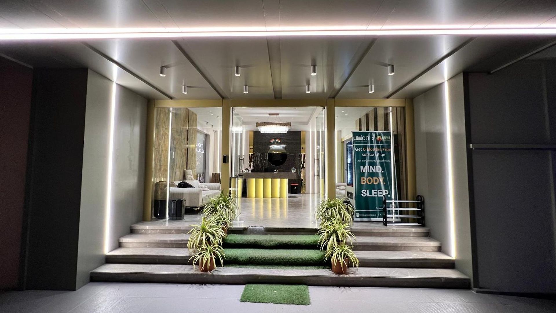 Apartment 3bhk Santacruz 802 Mumbai