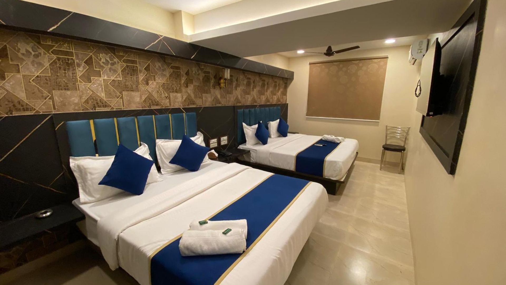 Hotel 97 Inn- Andheri Versova 3*