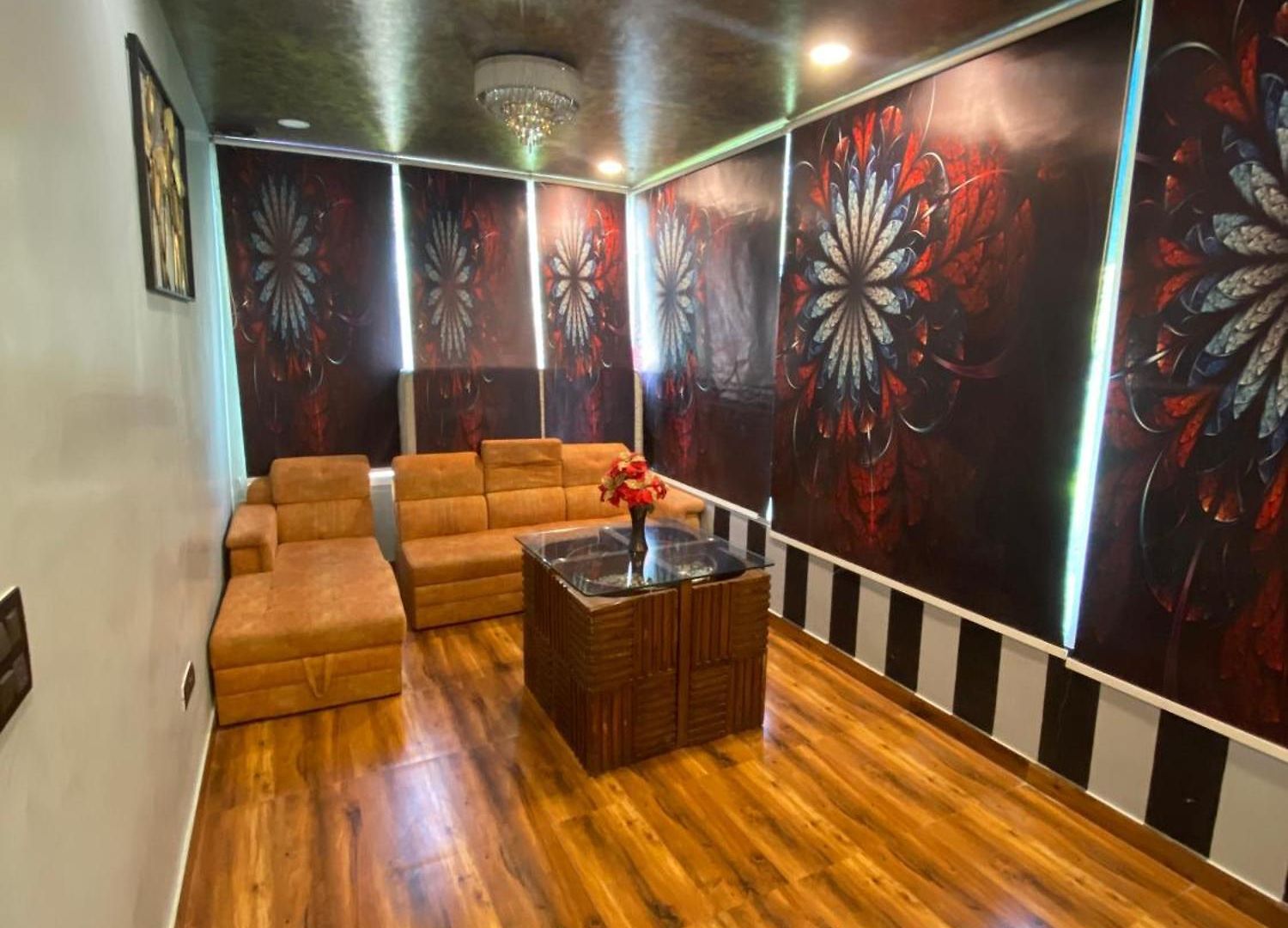 97 Inn- Andheri Versova 3*