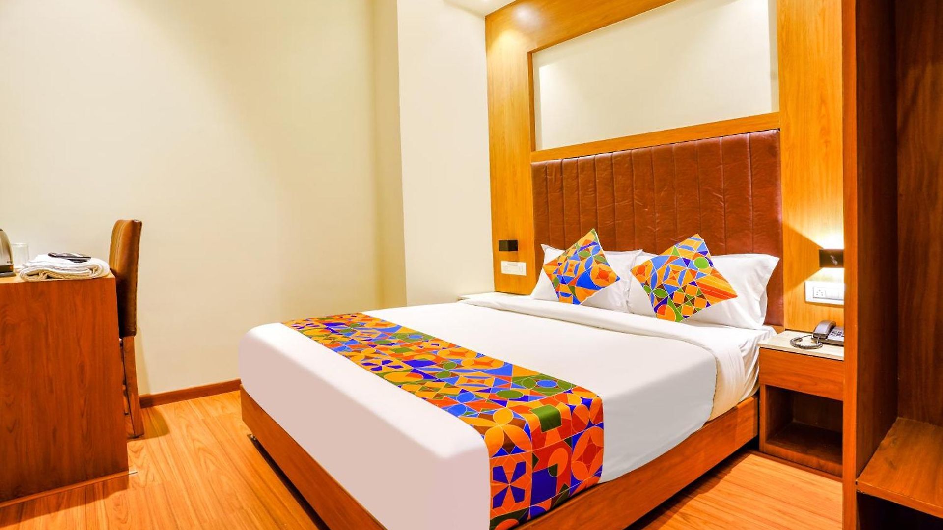 Hotel The Azure