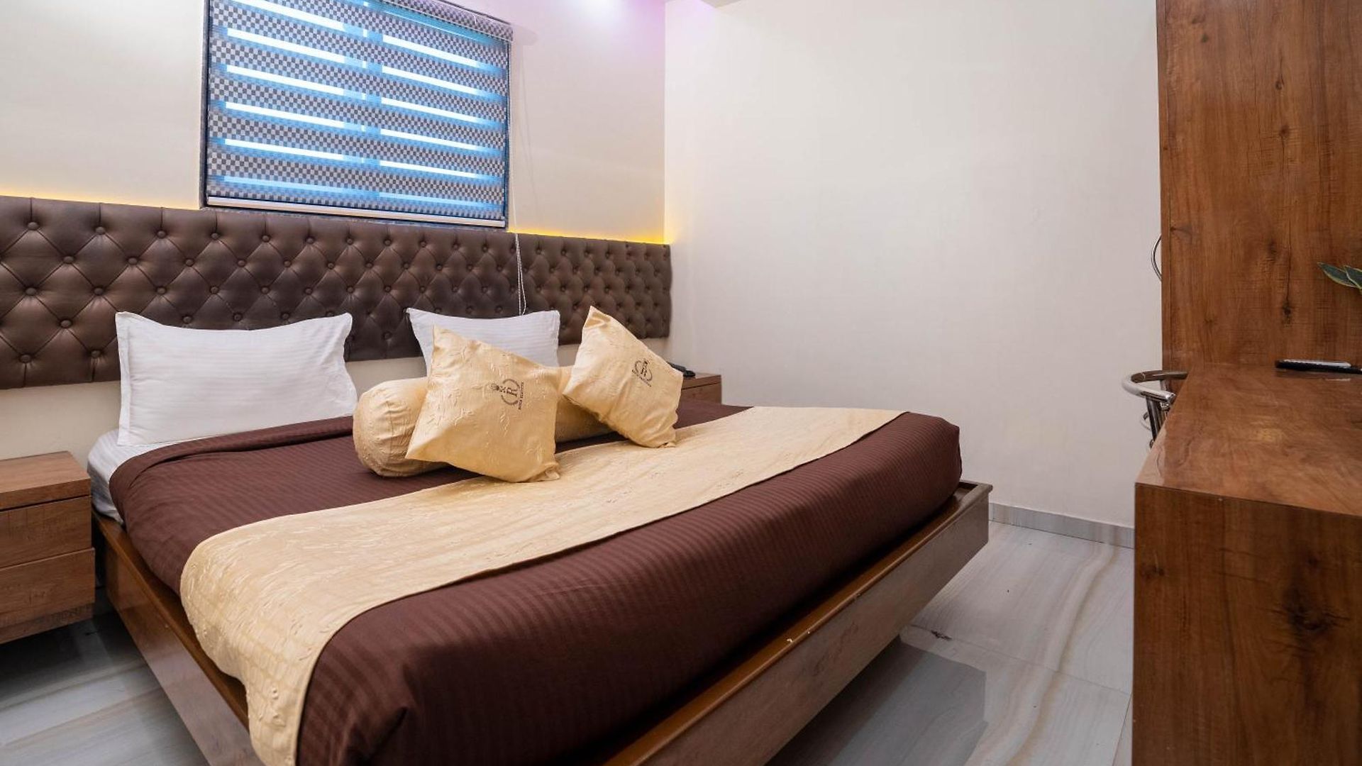 Royce Executive Near Us Consulate, Bandra Kurla Complex Hotel 3*