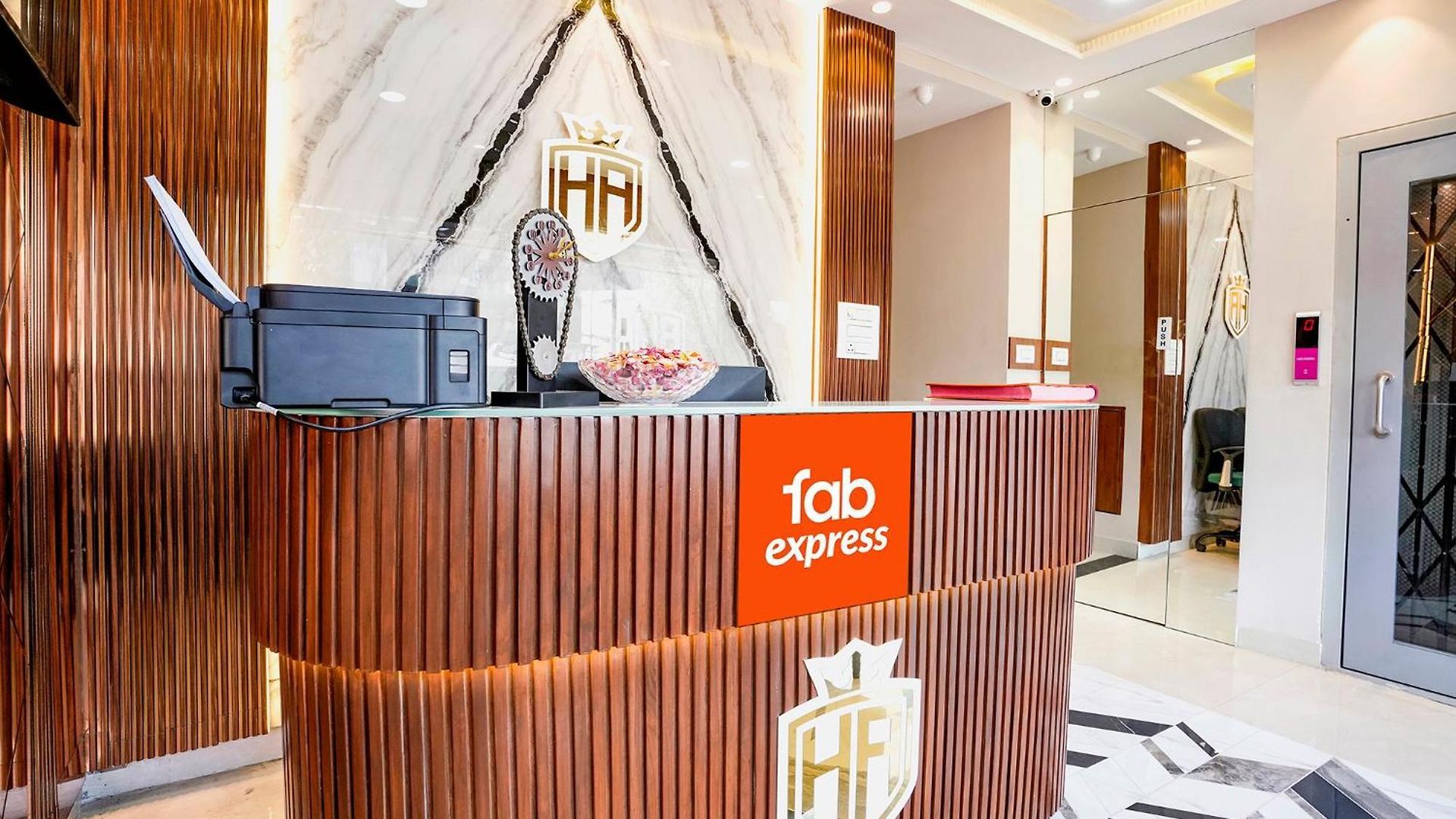 Hotel Fabexpress Affari Mumbai