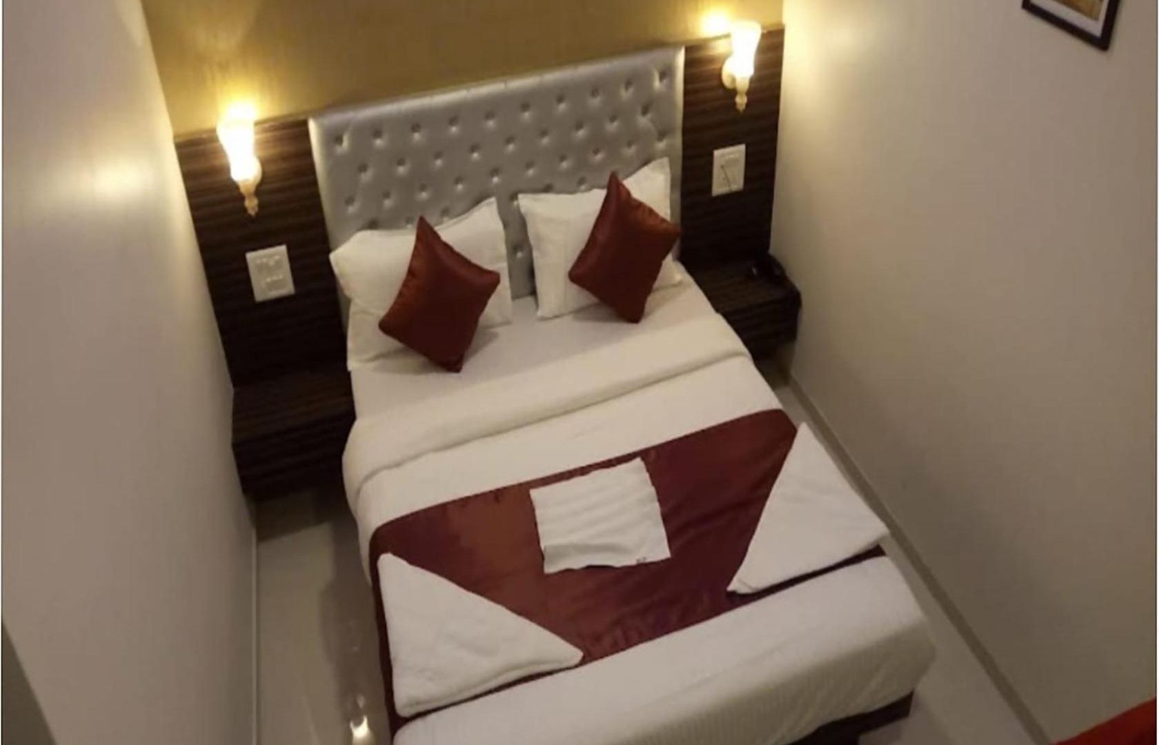 Flagship 83490 Hotel Bently Palace Hotel 3*