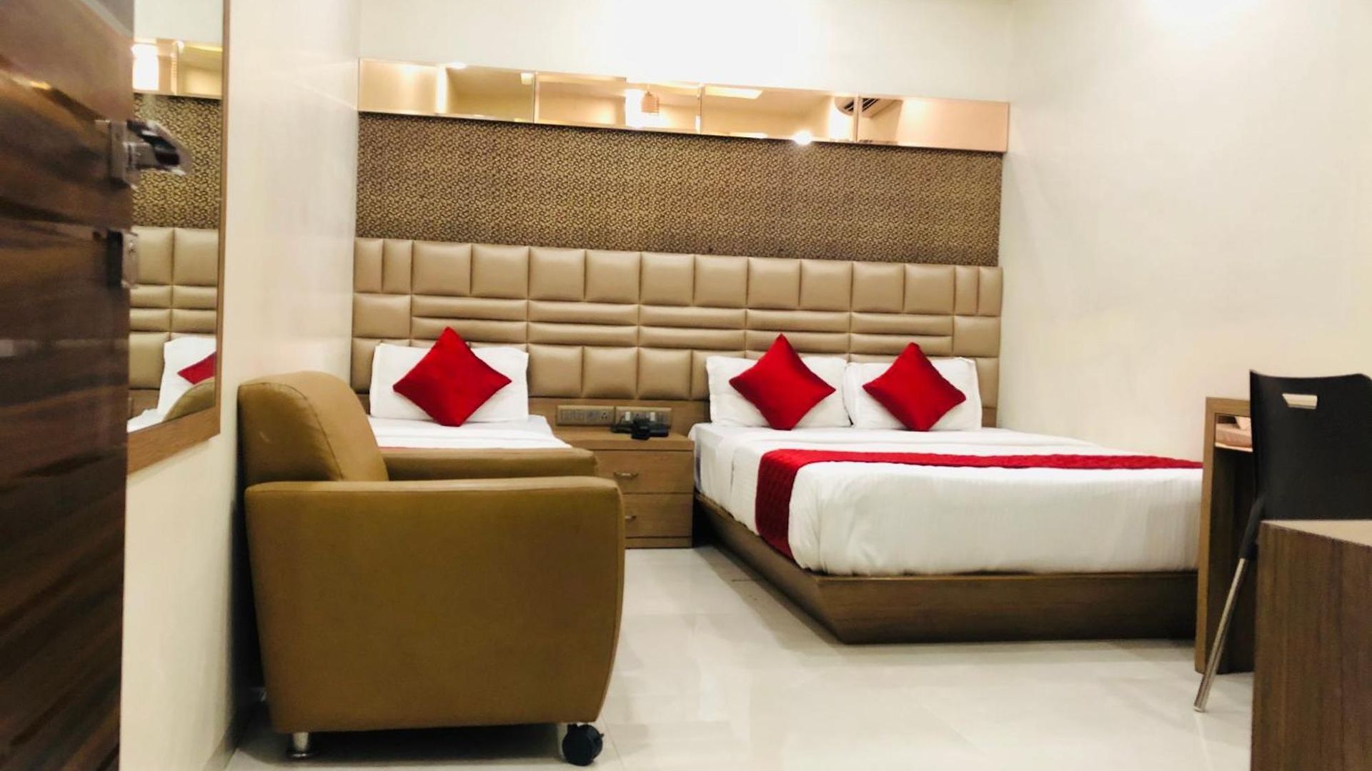 Guestinn Residency Hotel Mumbai