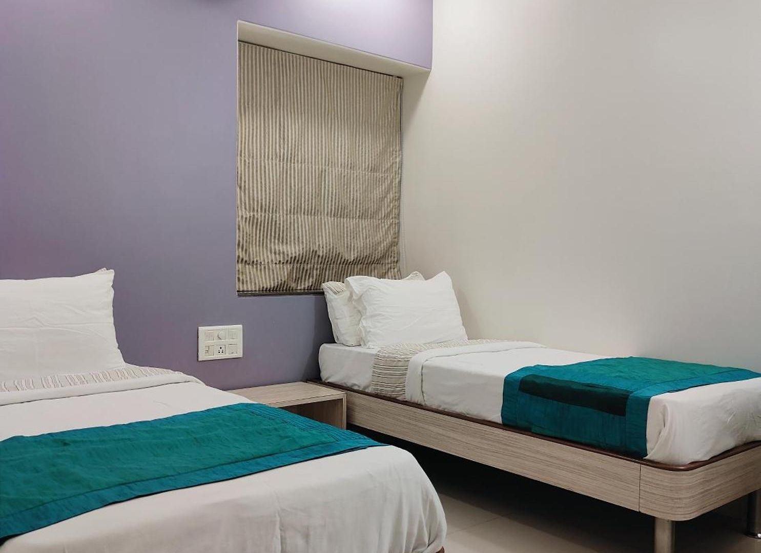 Apollo - Colaba Causeway Guest house Mumbai