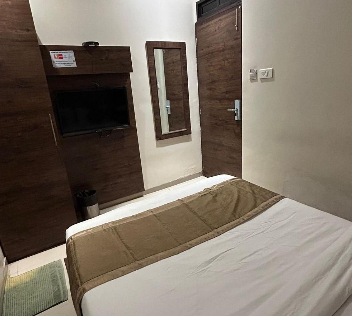 Hotel Bkc Mannat