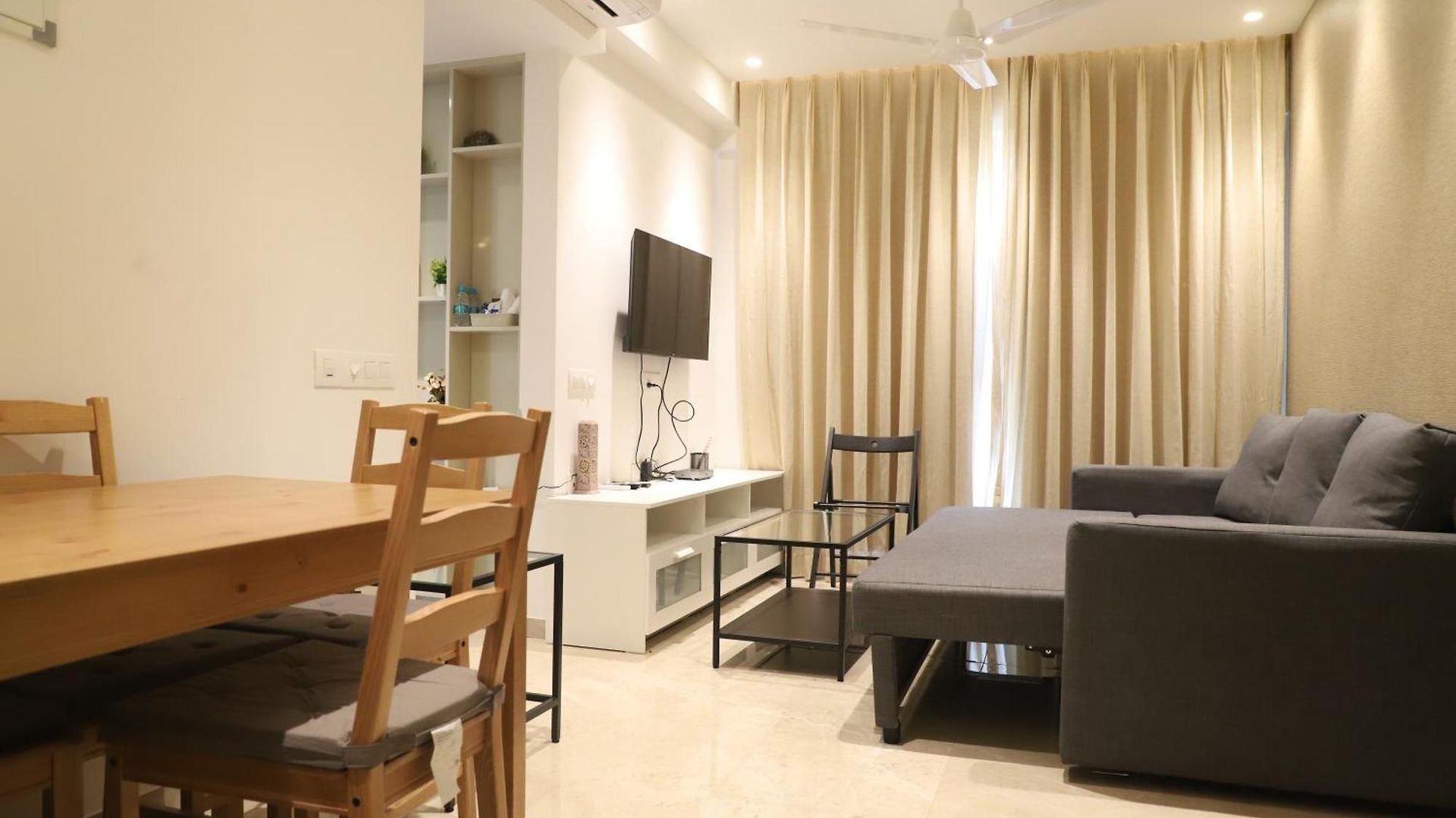 Aparthotel Zenia Luxury Suites And Serviced