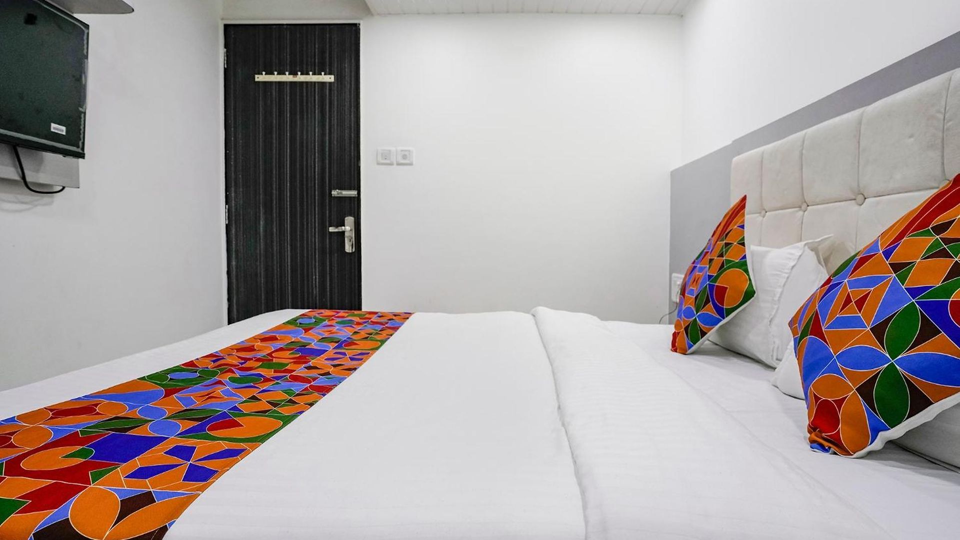 Hotel Via Park Residency Mumbai