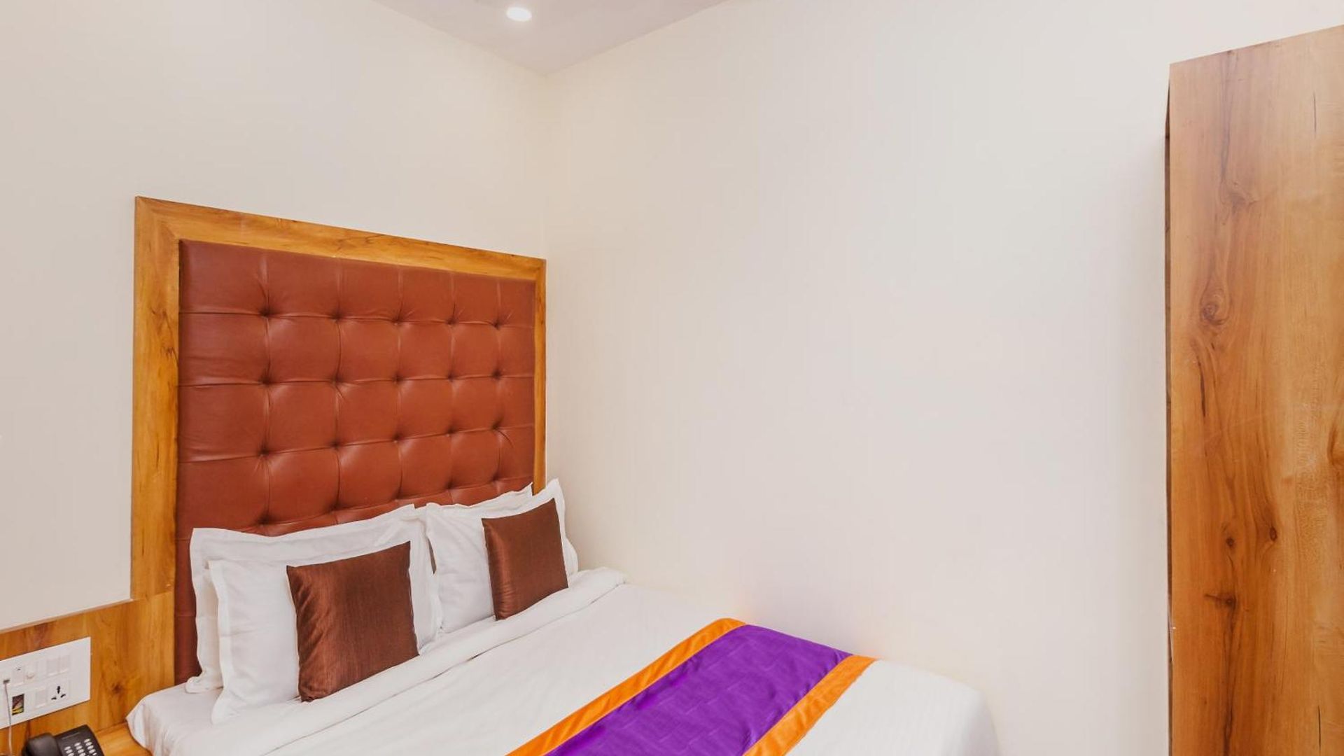 Era Hotel Mumbai
