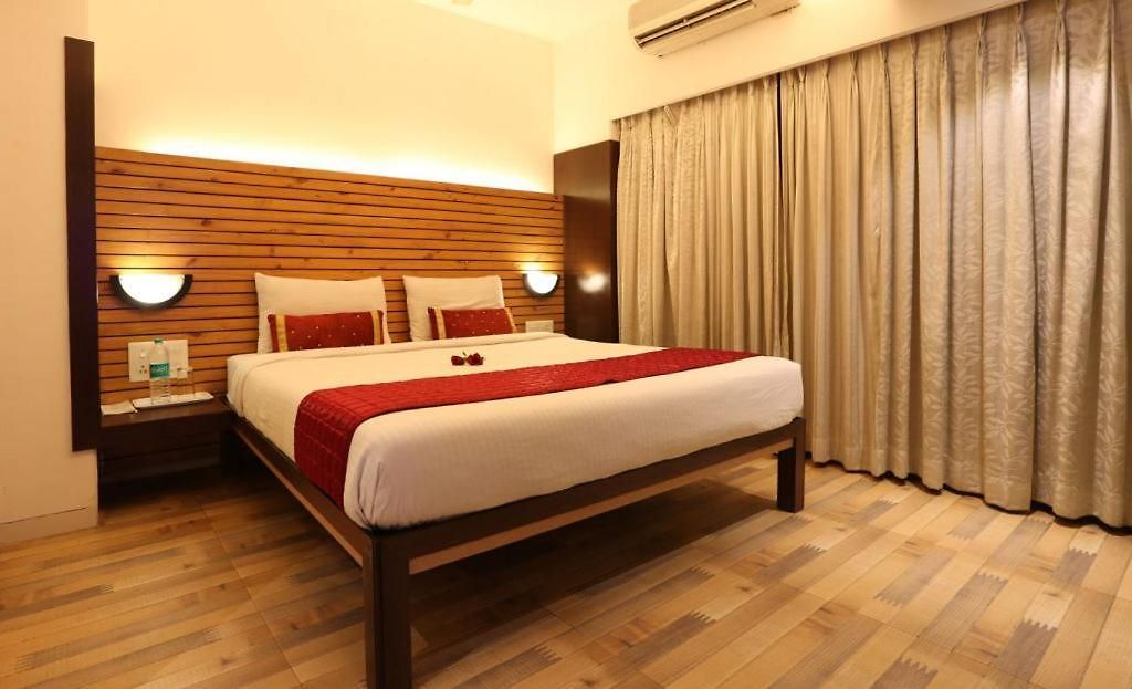 Shilpa Residency 3*