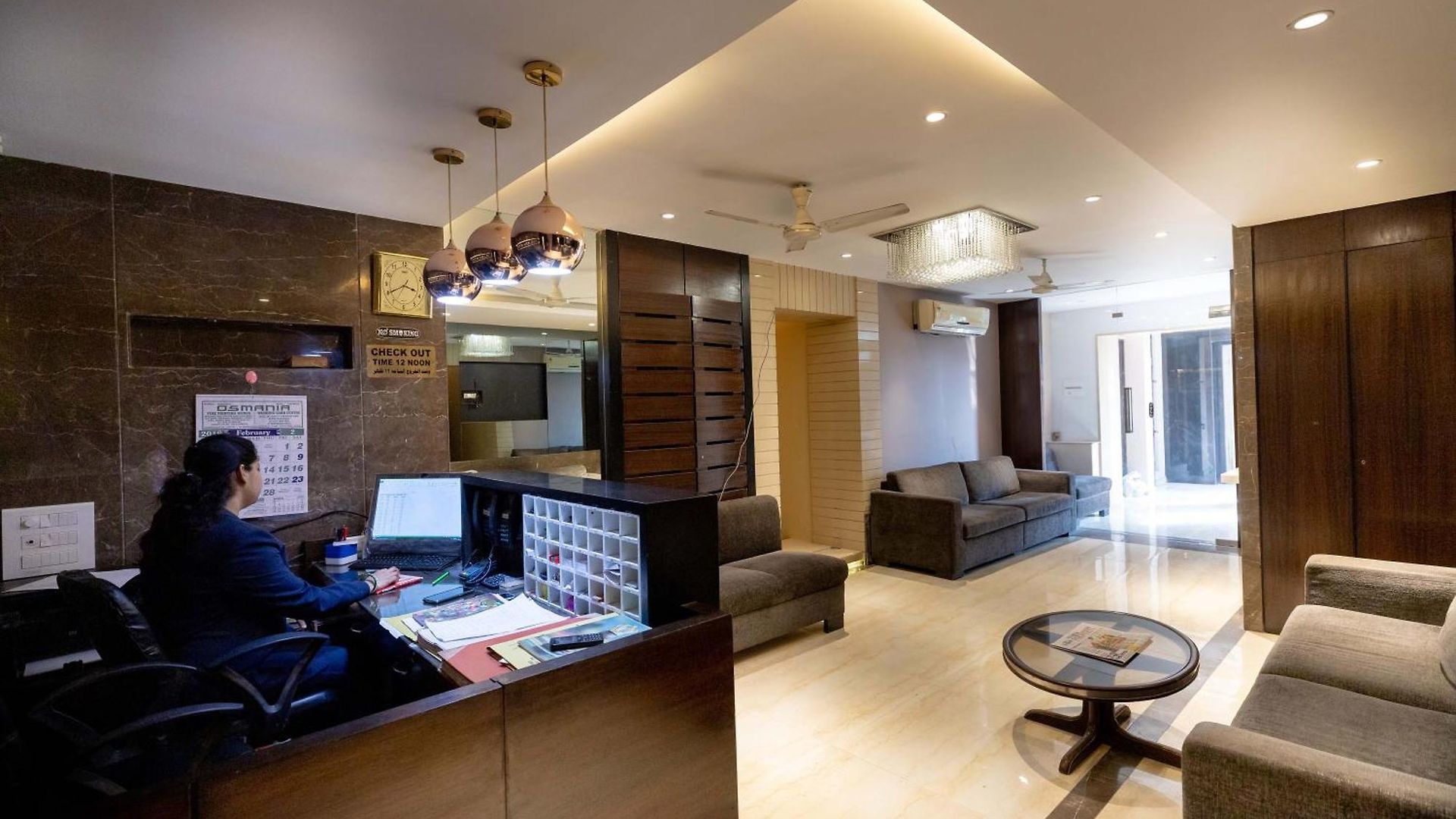 Hotel The Majlis - Colaba