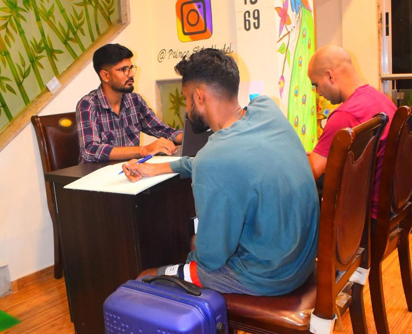 Solo Hostel Mumbai