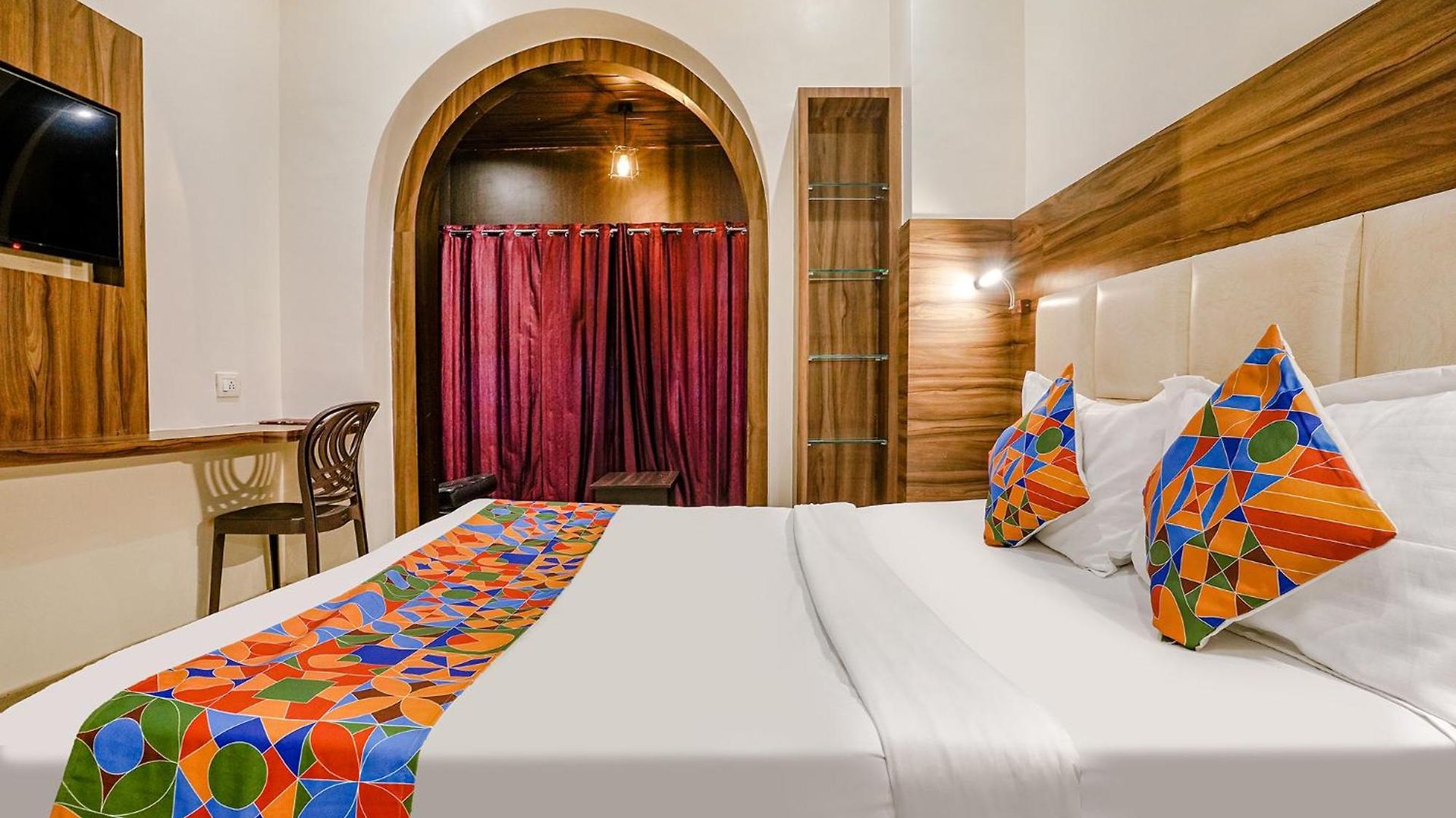 Hotel Via Abad 3*