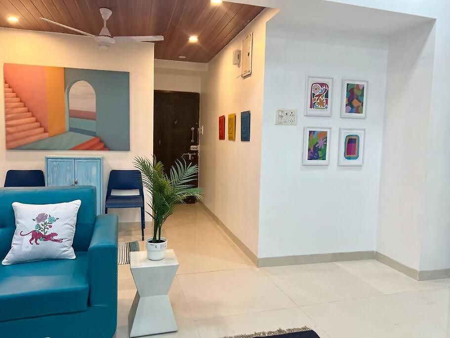 Apartment Mediterranean 2Bed Balcony Bandra Boojee Cafe By Connekthomes