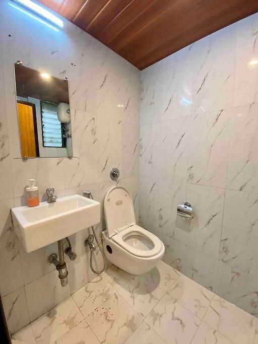 Mediterranean 2Bed Balcony Bandra Boojee Cafe By Connekthomes Mumbai
