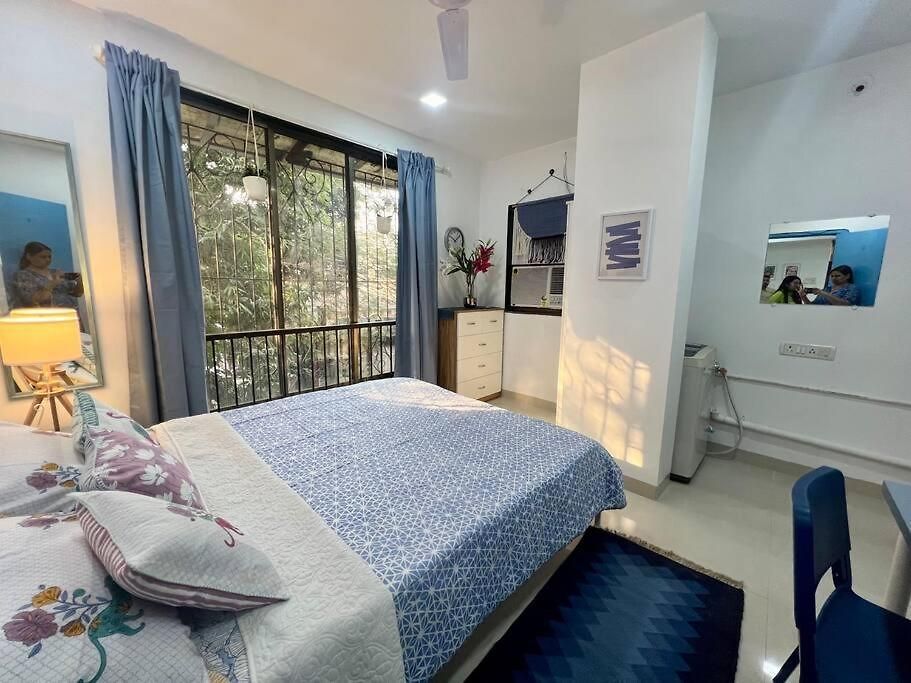 Mediterranean 2Bed Balcony Bandra Boojee Cafe By Connekthomes *