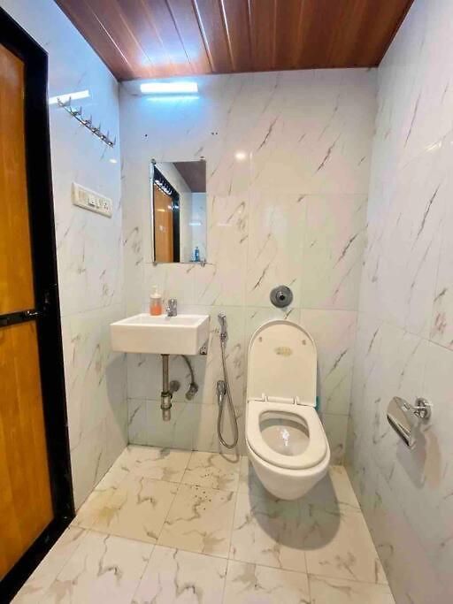 Mediterranean 2Bed Balcony Bandra Boojee Cafe By Connekthomes Mumbai