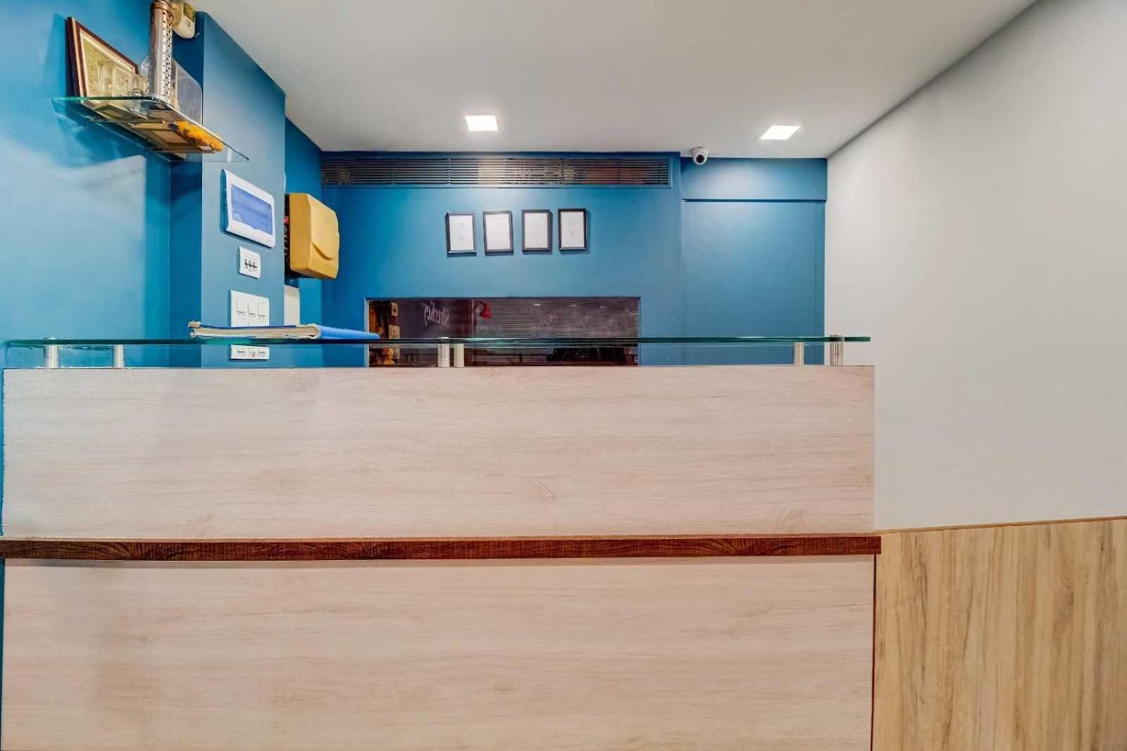 Fabhotel Nishita
