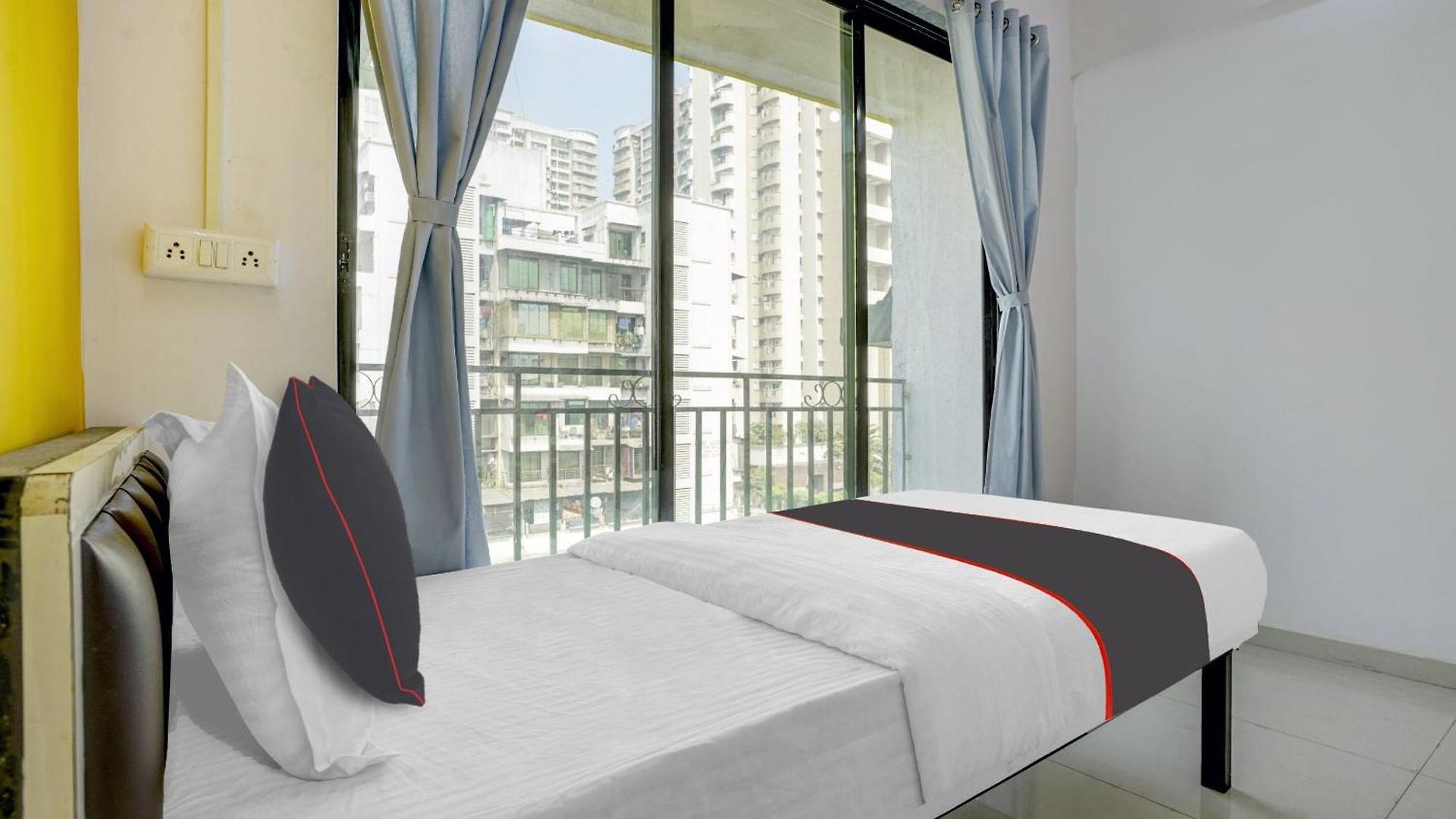 Hotel Collection O Auckland House Mumbai