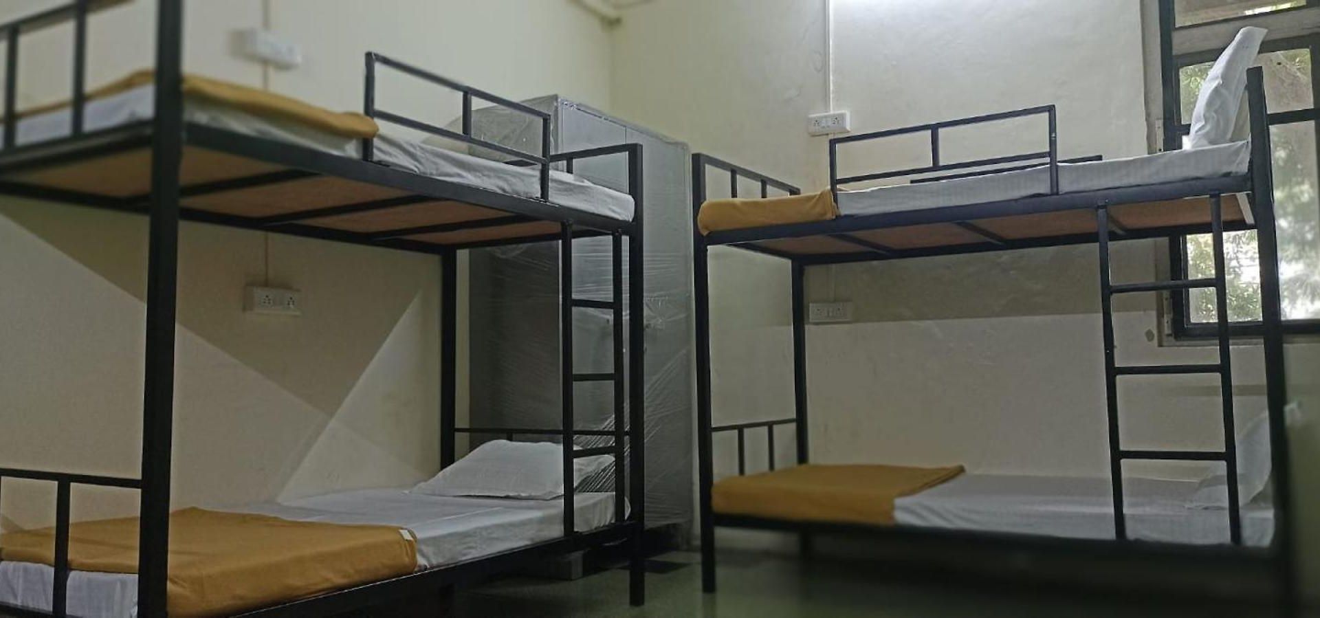 Hostel Kritika Accoommdates P G