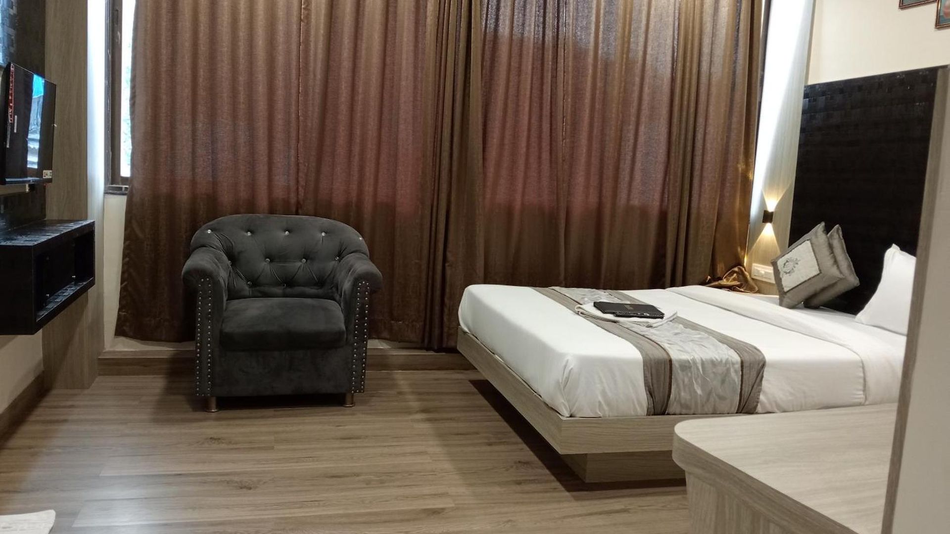 Guest house Arts International 3*