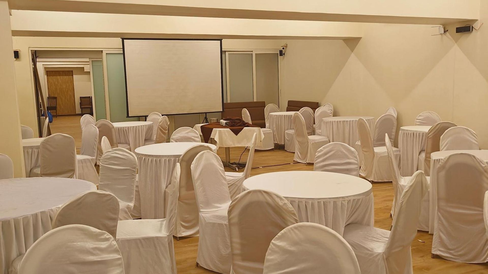 Hotel Tuliip Residency Mumbai